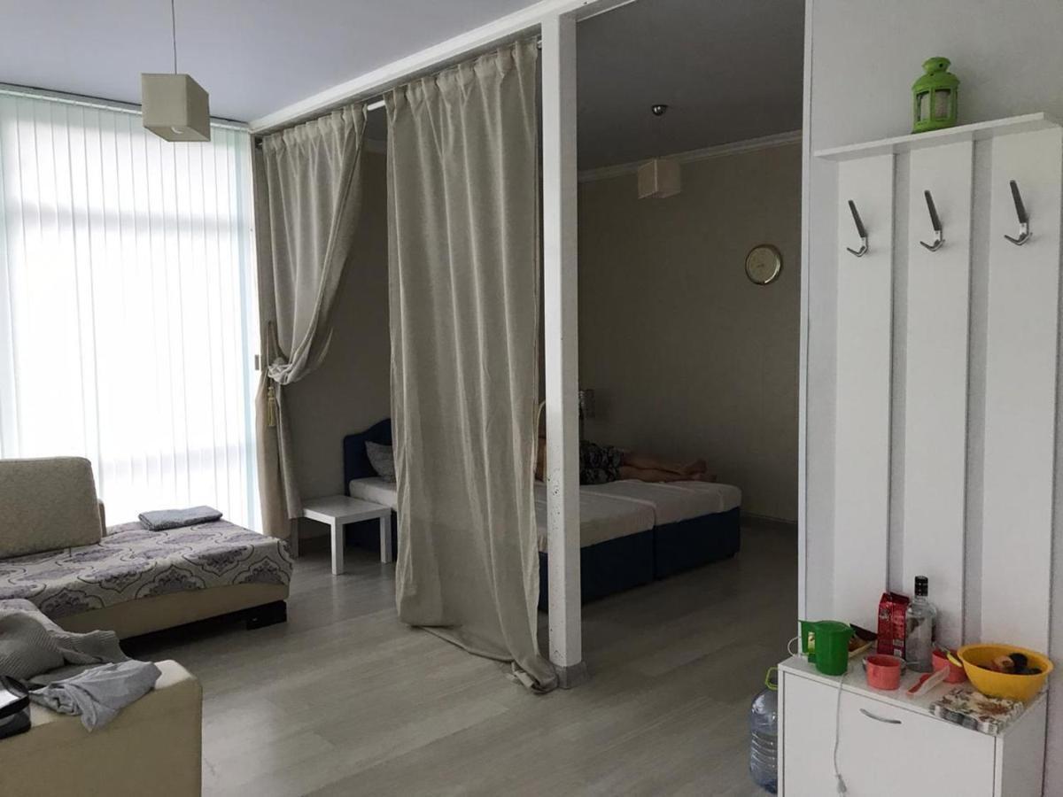 U Valery Hotel New Athos Esterno foto