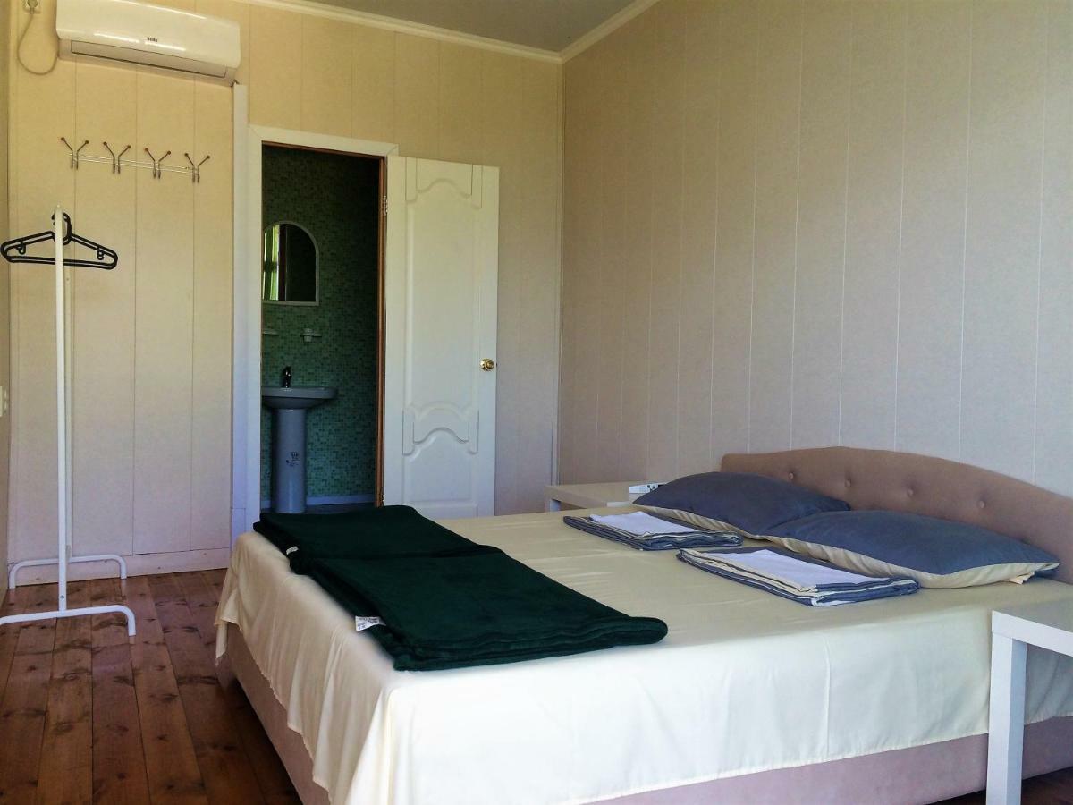 U Valery Hotel New Athos Esterno foto